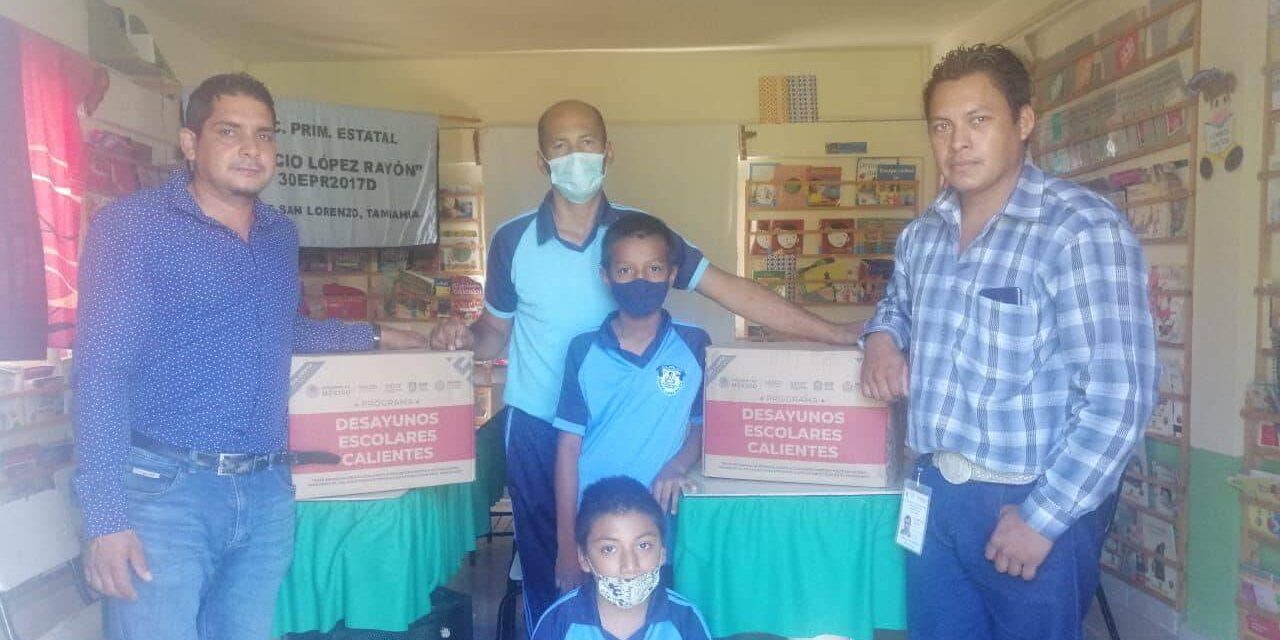 Tamiahua: Entrega de apoyos de desayunos escolares caliente en Paso de San Lorenzo