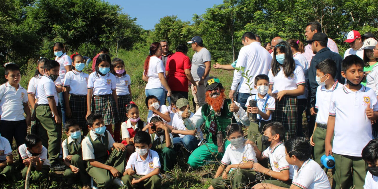 Coatzintla: Segunda Gran Jornada de «Fabriquemos Agua Reforestando»