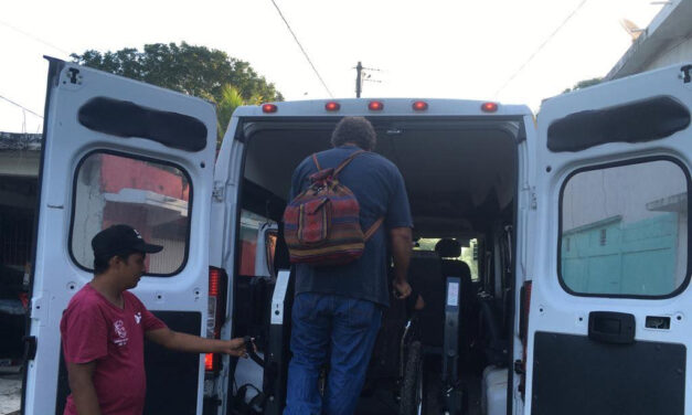 Tamiahua: Traslado de un personal al CRRI de la ciudad y puerto de Tuxpan