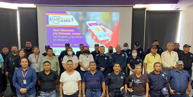 Álamo: Imparten pláticas a elementos de la policía municipal sobre prevención de la violencia por razón de género