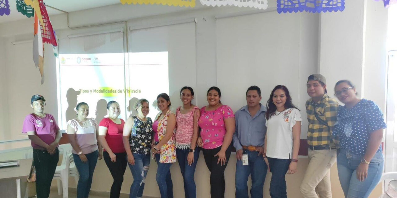Tamiahua: Capacitación a personal del DIF Municipal sobre Género, Sexo, Roles, Estereotipos y Perspectivas de género