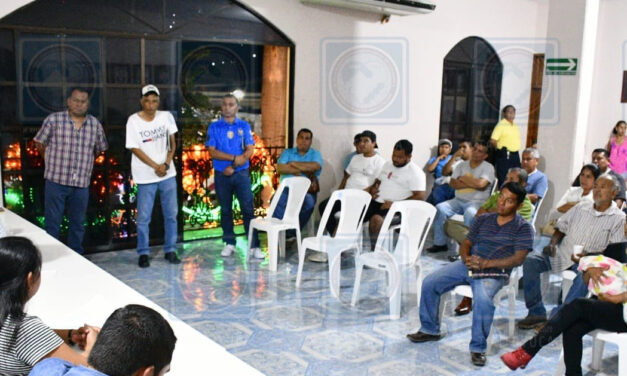 Tantoyuca: Gobierno municipal cumple con representantes de cuadrillas con entrega de incentivos