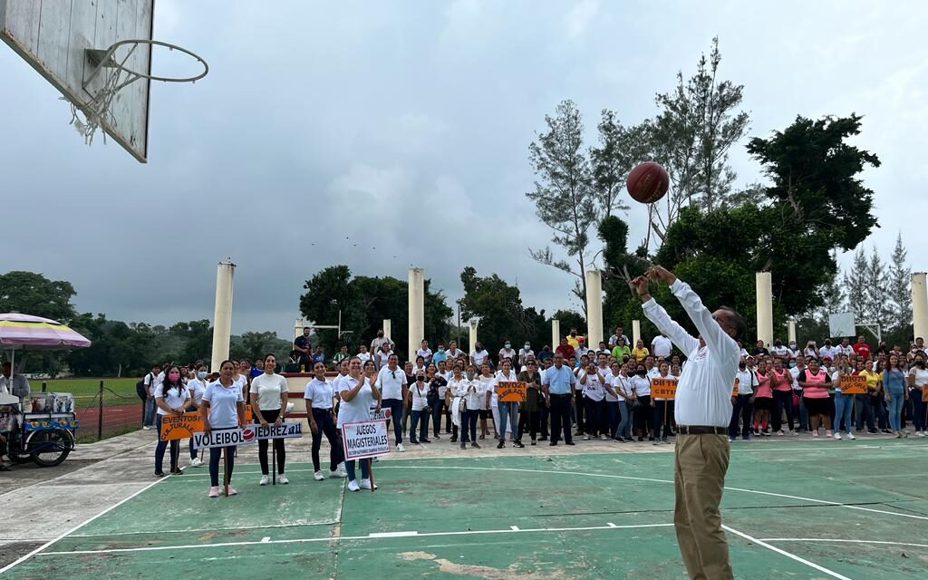 Gutiérrez Zamora: Ceremonia de inauguración de juegos deportivos y culturales magisteriales