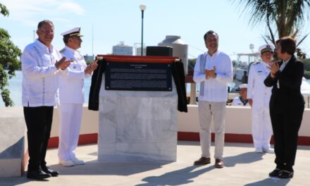 Reconocimiento a la Armada de México con la entrega de un Obelisco y un parque denominado “23 de Noviembre”