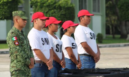 Coatzintla: Entrega de cartillas liberadas clase 2003, autoridades felicitan a los nuevos soldados