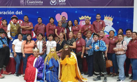 Coatzintla: Sencillo pero significativo evento para conmemorar día de Reyes