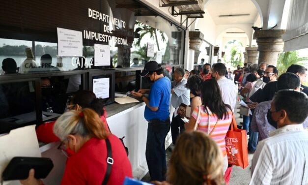 Gran participación de la ciudadanía en el primer día del cobro del Impuesto Predial 2023