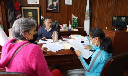 Gutiérrez Zamora: Entrega de lentes – óptica ISIS