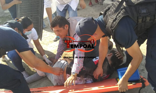 Tempoal: Atención inmediata a un par de jóvenes heridos en accidente