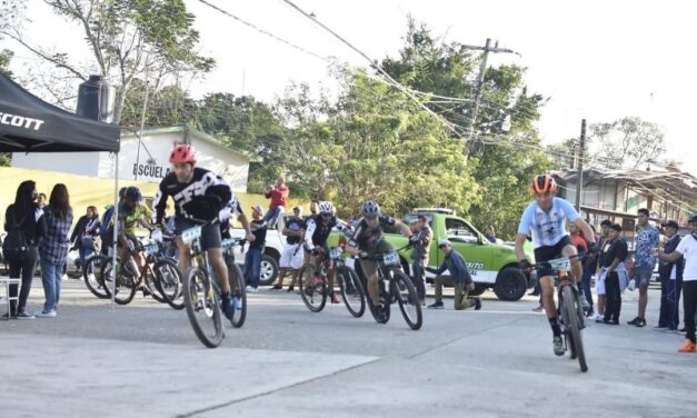 ¡Tihuatlán más Fuerte y Digno en Deporte!!