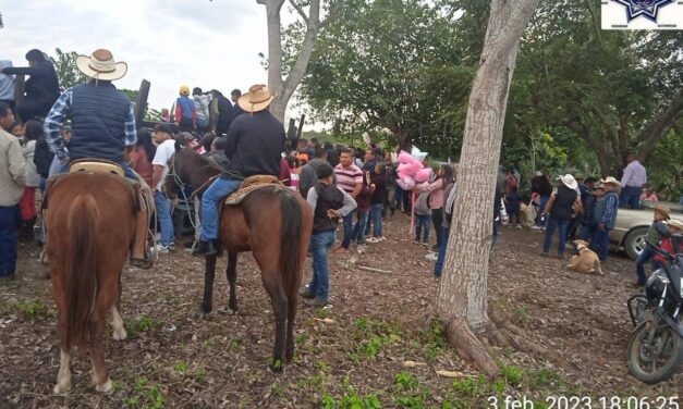 Tepetzintla: Se realiza jaripeo en conmemoración a la fiesta patronal.