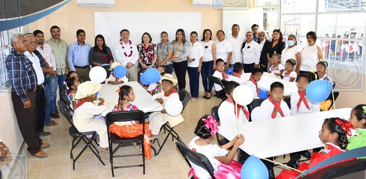 Tantoyuca: Trabajo por el Bien Común sin descanso en apoyo a la Educación ofrece el alcalde JGA