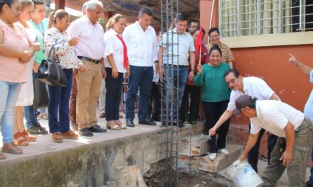 Martínez de la Torre: Rodrigo Calderón pone en marcha obra en la «Escuela Primaria Benito Juárez»
