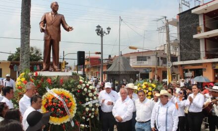Coatzintla: 39 Aniversario Luctuoso de Alfonso Arroyo Flores
