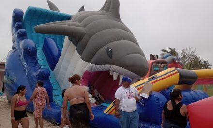 Tuxpan: Diversión totalmente gratis para toda la familia en Playa Azul