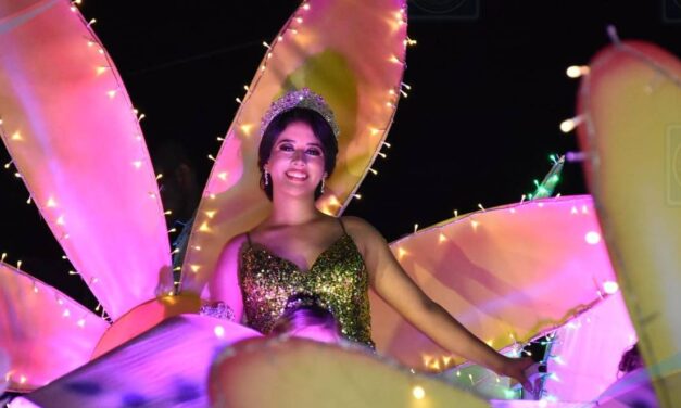 En grande disfrutan desfile por expo feria Tantoyuca 2023