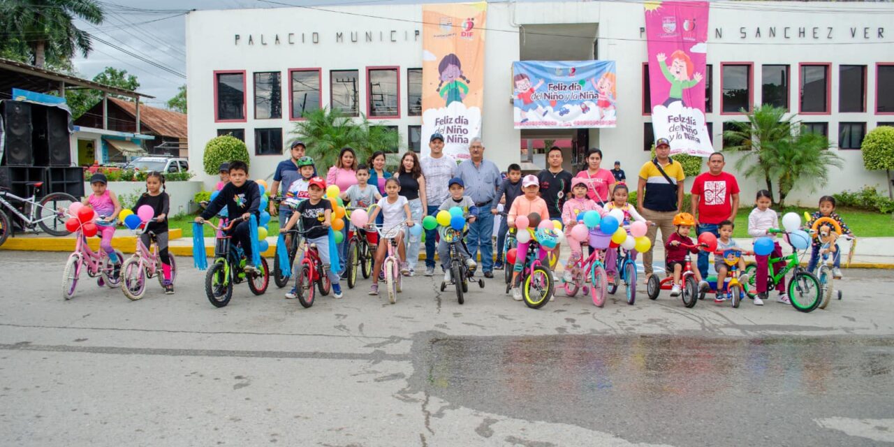 Platón Sánchez: Competencia como parte de la celebración por el Día del Niño