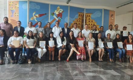 Martínez de la Torre: Gestiona Rodrigo Calderón obras para el mejoramiento de la vivienda