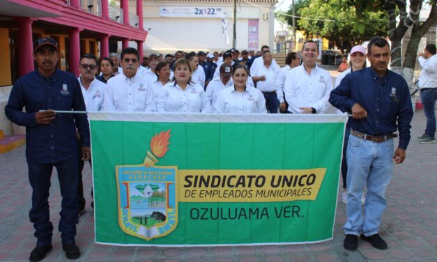 Ozuluama: Desfile conmemorativo del día del trabajo