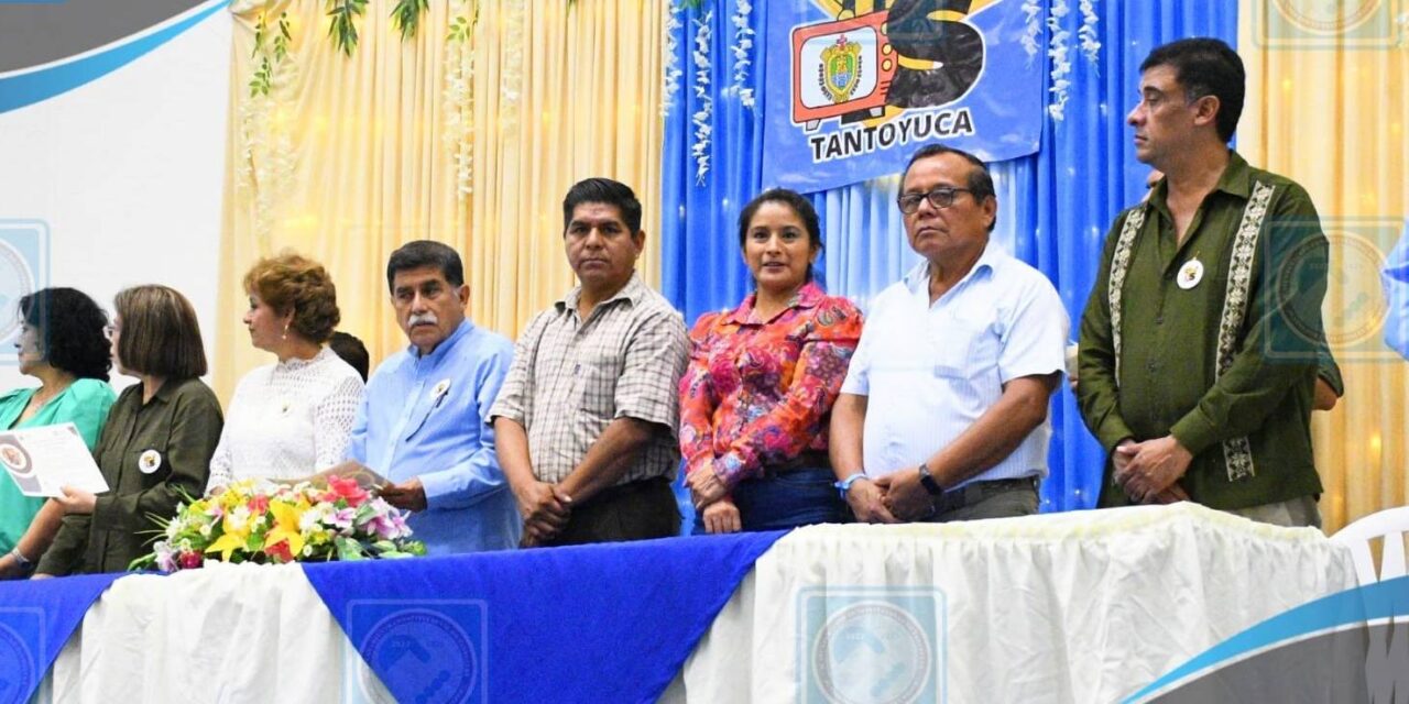 Tantoyuca: Autoridades reconocen a participantes de concurso de Cuenta Cuentos