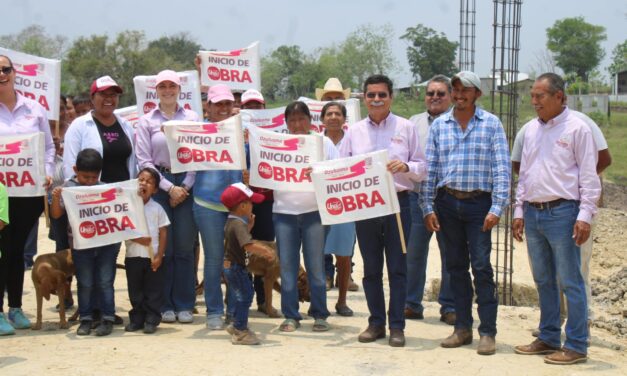 Ozuluama: Banderazo de la galera pública en Estribillo