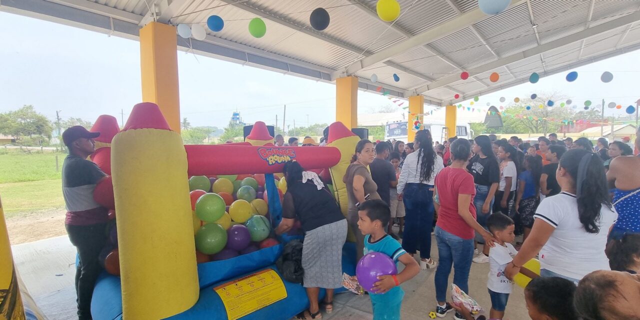 Ozuluama: Festejo del día del niño y la niña en Cucharas