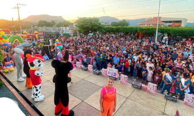 Tepetzintla: celebración del Día del niño