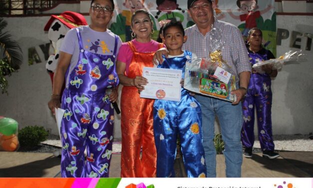 Tepetzintla: SIPINNA presente en el festejo del Día del niño