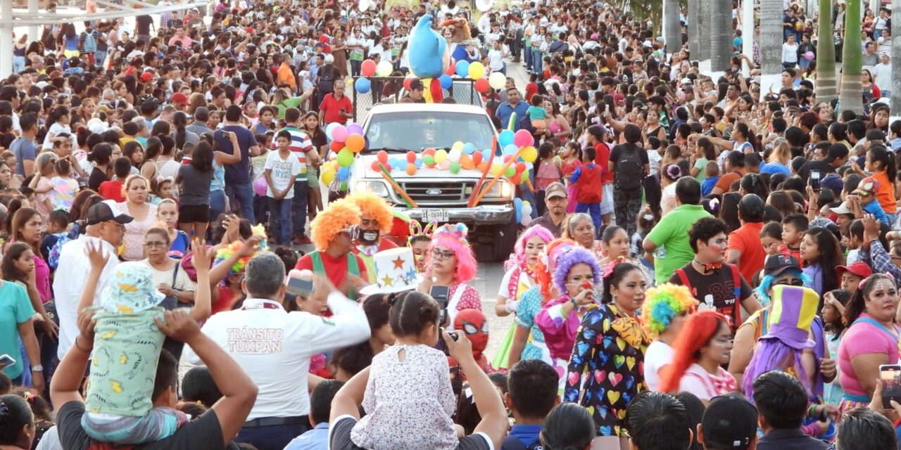 Tuxpan: Impresionante e inolvidable festejo del Día del Niño