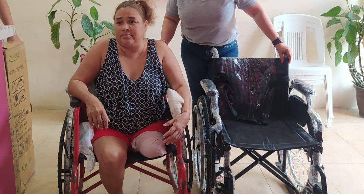 Ozuluama: Gran entrega de aparatos funcionales en el DIF