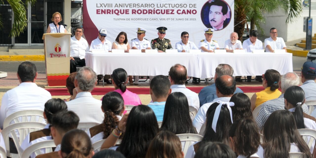 TUXPAN RECORDÓ A ENRIQUE RODRIGUEZ CANO, EN SU 68 ANIVERSARIO LUCTUOSO
