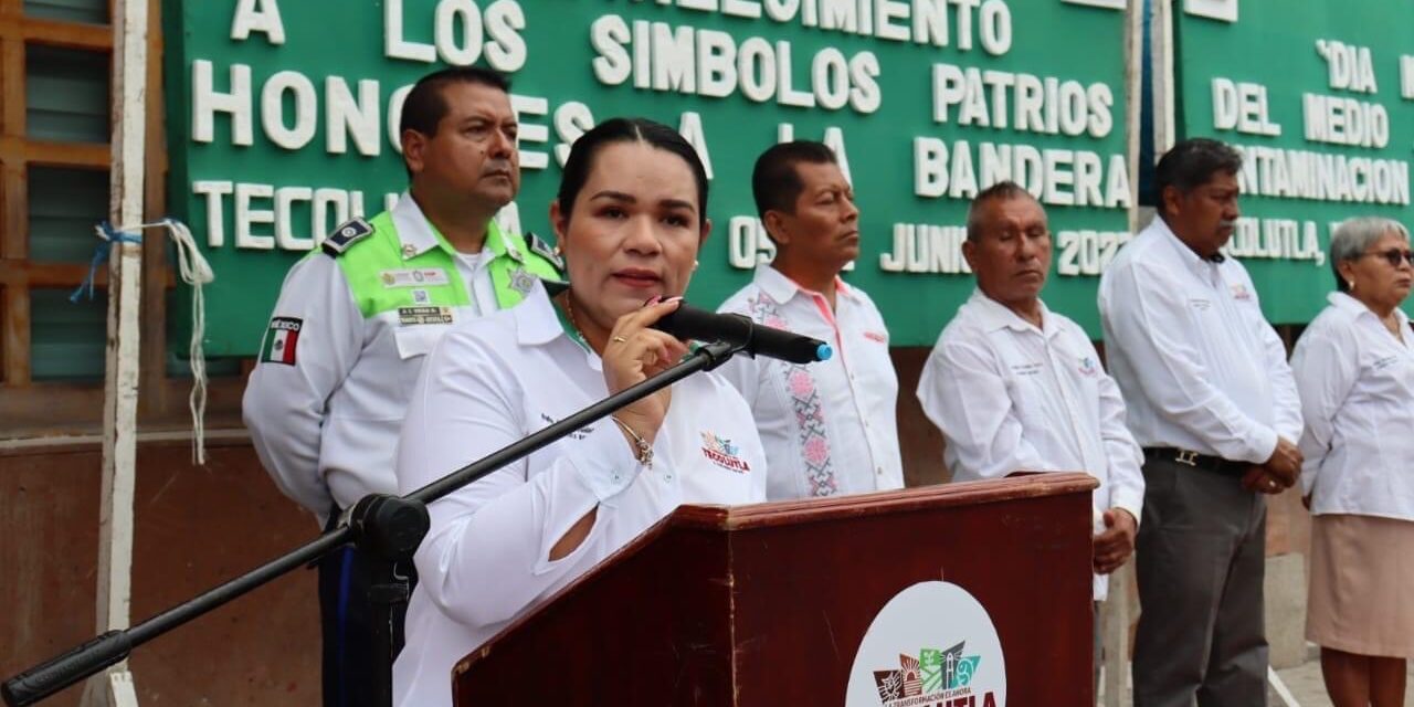 Tecolutla: Lunes cívico