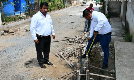 Citlaltépetl: Supervisa obra en la localidad de naranjal: alcalde Cirilo Doroteo Esteban