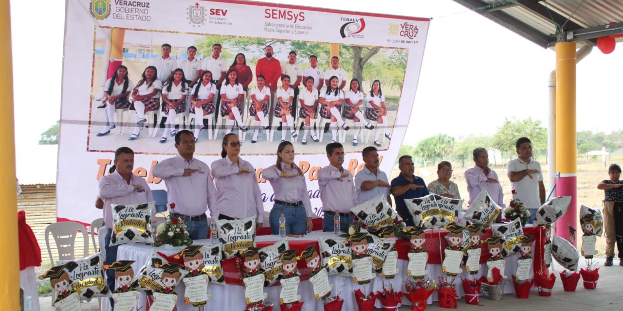 Ozuluama: Ceremonia de clausura del telebachillerato Paso Real