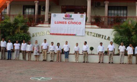 Tepetzintla: Lunes Cívico