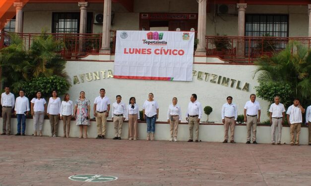 Tepetzintla: Lunes Cívico