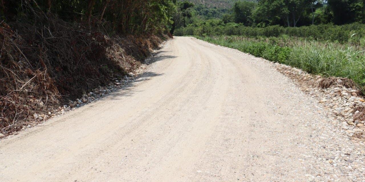 Tecolutla: inauguración de la rehabilitación de 4 kilómetros del camino rural Plan de Carrizo-La Gloria