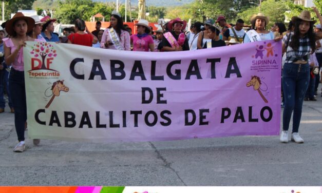 Tepetzintla: Primera Cabalgata de Caballitos de Palo “Por los Derechos de la Niñez y Adolescencia”