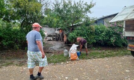 Tecolutla: jornada descacharrización en comunidades