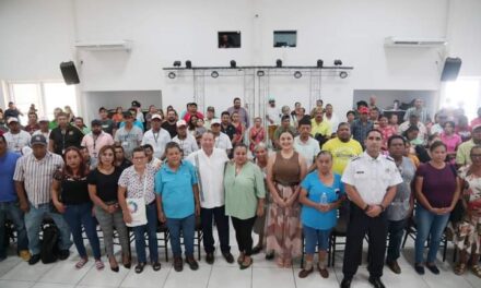 Policías rurales de Tuxpan recibieron apoyos alimentarios de parte del DIF y Ayuntamiento