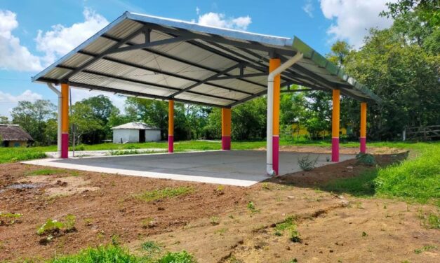 Avanza la Construcción de la Galera de Usos Múltiples en Frontera, Ozuluama de Mascareñas