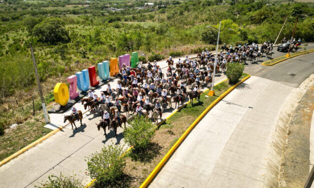 Ozuluama: Exitosa Tradicional Cabalgata reúne a autoridades y comunidad en emotivo evento