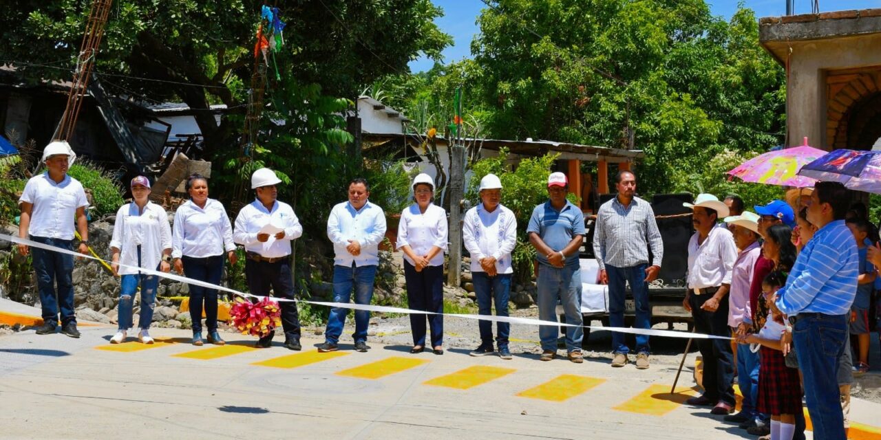 Citlaltépetl: Obras de pavimentación que transforman a la localidad de Naranjal