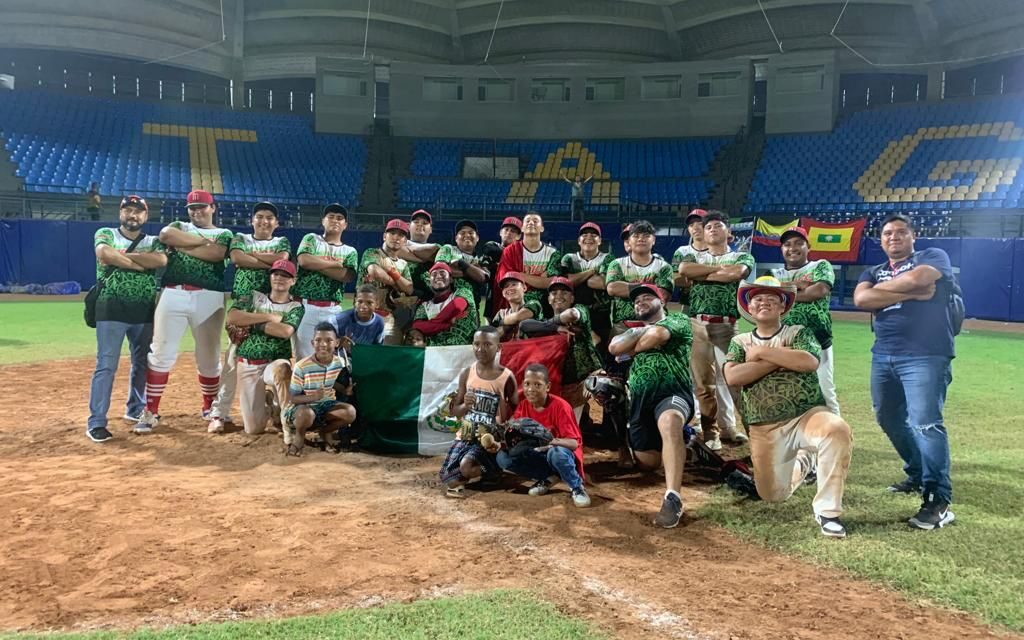 Coatzintla: Beisbolista Coatzinteco gana en selección de México en torneo realizado en Colombia