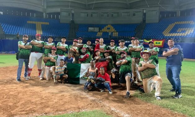 Coatzintla: Beisbolista Coatzinteco gana en selección de México en torneo realizado en Colombia