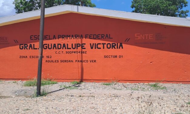 Pánuco: Dirección de Educación y Catastro Municipal trabajan en beneficio de planteles educativos