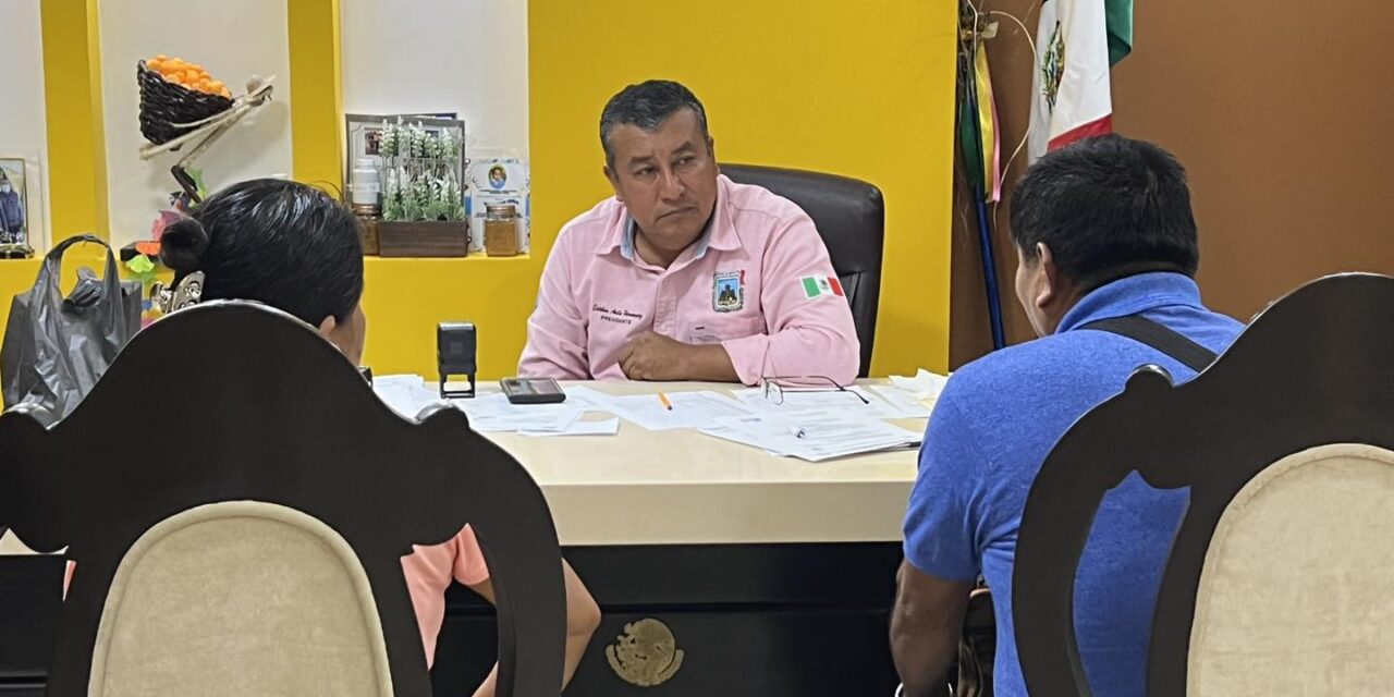 Castillo de Teayo: Alcalde C. Esteban Ávila Hernández Continúa con la Atención Ciudadana