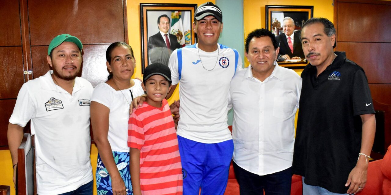 Naranjos: Alcalde recibe a joven deportista naranjense