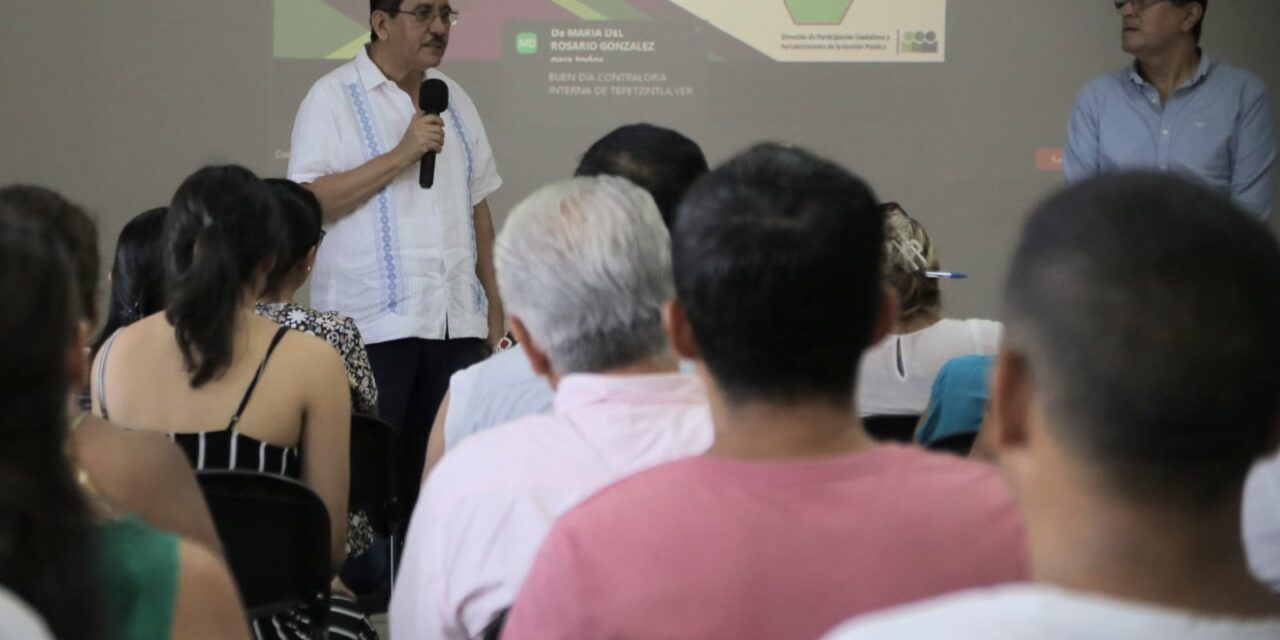 Martínez de la Torre: Capacitación a comités de contraloría social, planeación y desarrollo municipal
