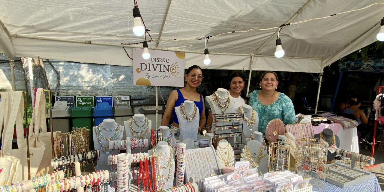 Álamo: Expo Emprende Joven abre sus puertas en el Parque Benito Juárez